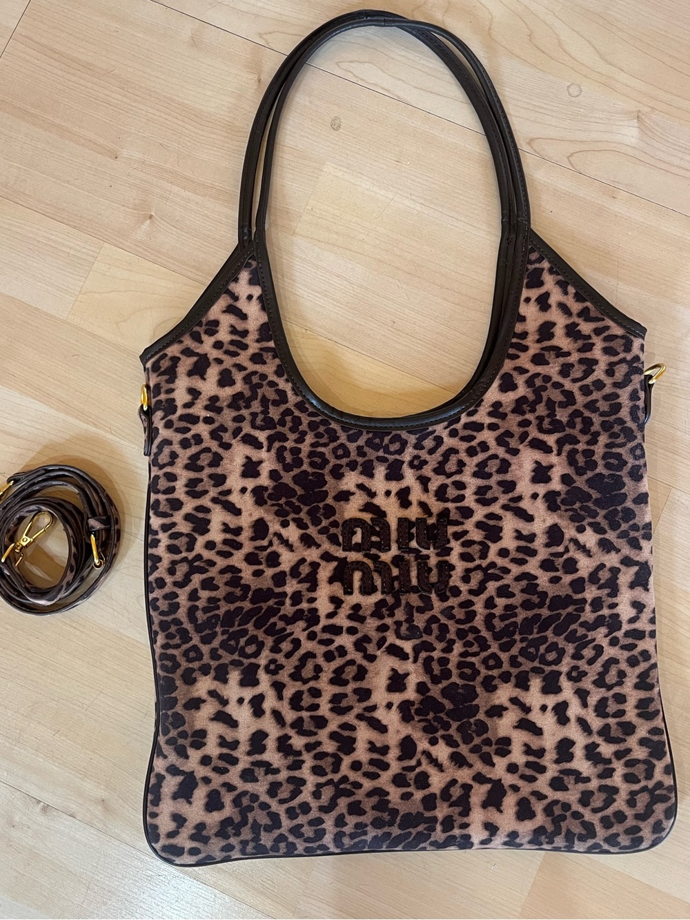 ✨MIU MIU✨ Leopard Print Shoulder Bag with Removable Strap